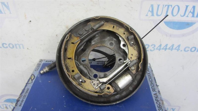 Тормозной механизм правый FORD FOCUS 10-18 2017 Седан 2.0 BV6Z-2211-A Б/У