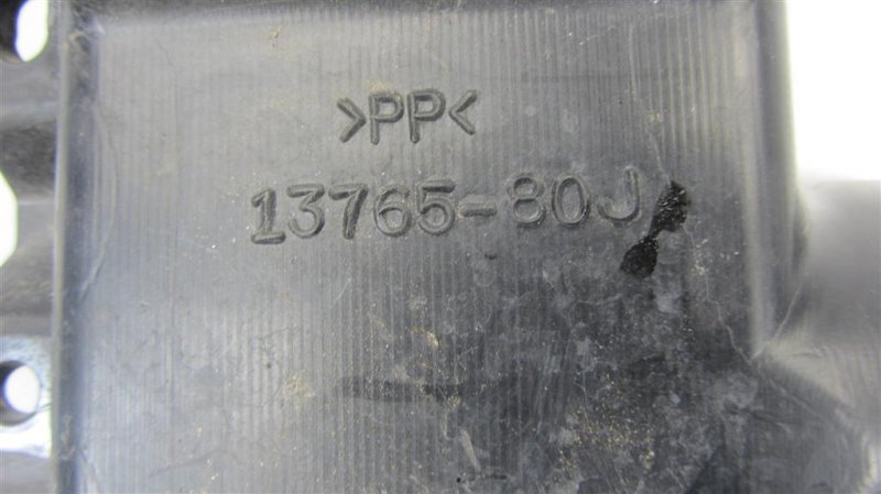 Резонатор воздушного фильтра SX4 06-13 2008 Хетчбек 2.0 J20A