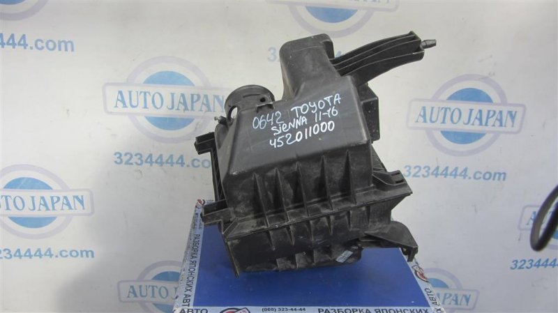 Корпус воздушного фильтра TOYOTA SIENNA 11-16 2011 GSL30 3.5 2GR-FE 17711-0P022 Б/У