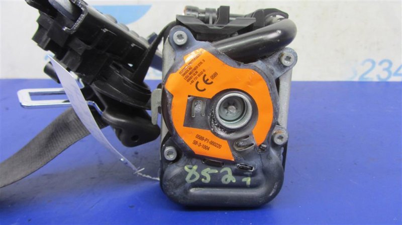 Ремень безопасности передний левый QX30 16-20 2016 Внедорожник 2.0 20PET