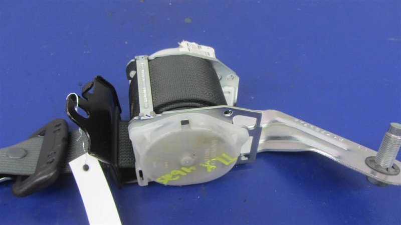 Ремень безопасности задний левый TLX 14-17 2016 Седан 3.5