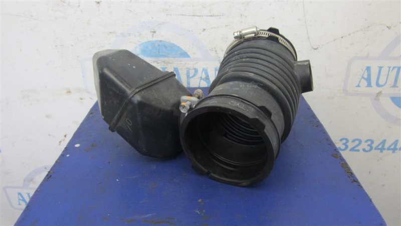 Патрубок воздушного фильтра SIENNA 11-16 2013 GSL30 3.5 2GR-FE Патрубок воздушного фильтра SIENNA 11-16 2013 GSL30 3.5 2GR-FE