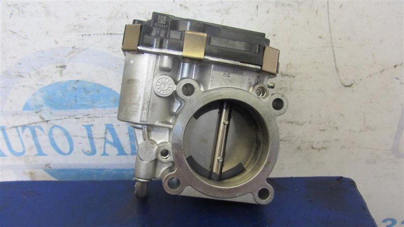 Дроссельная заслонка INFINITI Q60 16-20 COUPE 3.0 VR30DDTT