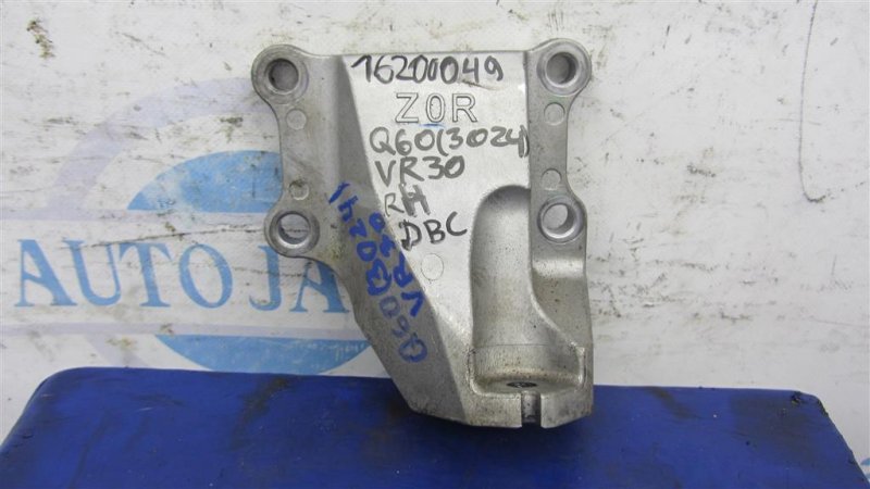 Кронштейн двигателя INFINITI Q60 16-20 2018 COUPE 3.0 VR30DDTT 11232-4HK0A Б/У