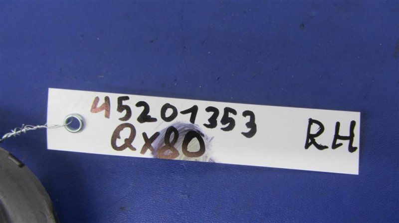 Накладка противотуманной фары QX80 13-20