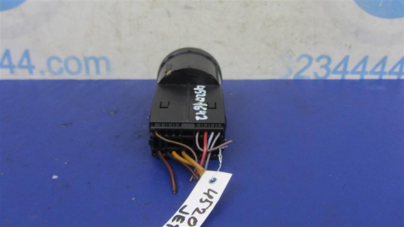 Блок управления освещением JETTA USA 10-17