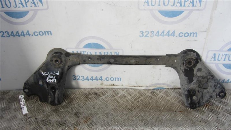 Крепление балки подвески переднее NISSAN JUKE 10-19 2011 Внедорожник 1.6 MR16DDT 544C4-1KA0B Б/У