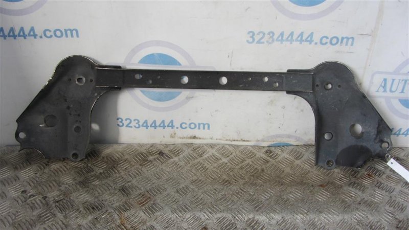 Крепление балки подвески переднее NISSAN JUKE 10-19 Внедорожник 1.6 MR16DDT