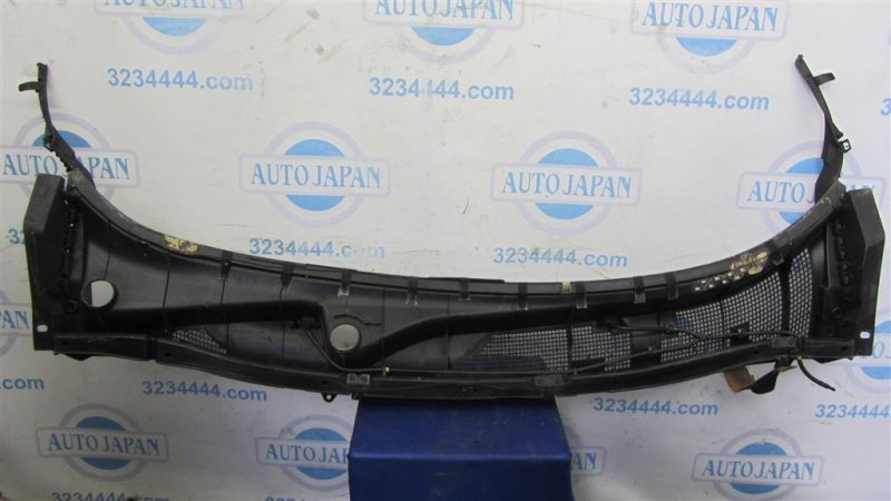 Пластик под лобовое стекло / Жабо NISSAN JUKE 10-19 Внедорожник 1.6 MR16DDT