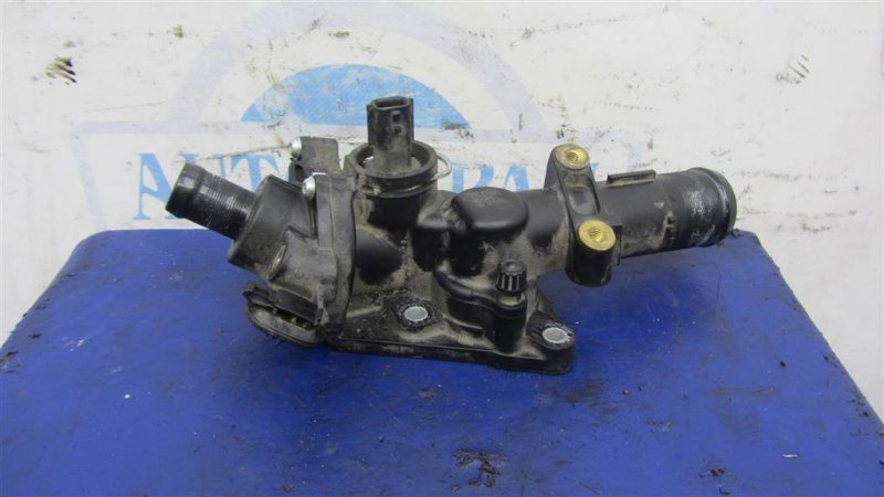 Корпус термостата NISSAN QASHQAI/ROGUE SPORT 14- K9K 11060-00Q0N Б/У