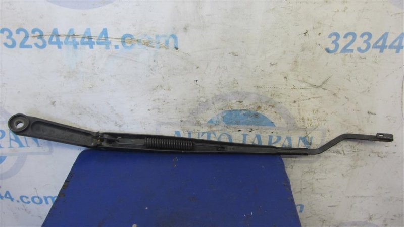 Поводок стеклоочистителя передний правый INFINITI QX56 / TITAN / ARMADA 04-16 Внедорожник 5.6