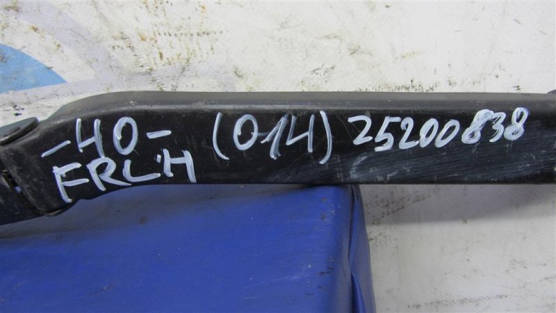 Поводок стеклоочистителя передний CAMRY 40 06-11 2007 ACV40 2.4 2AZFE