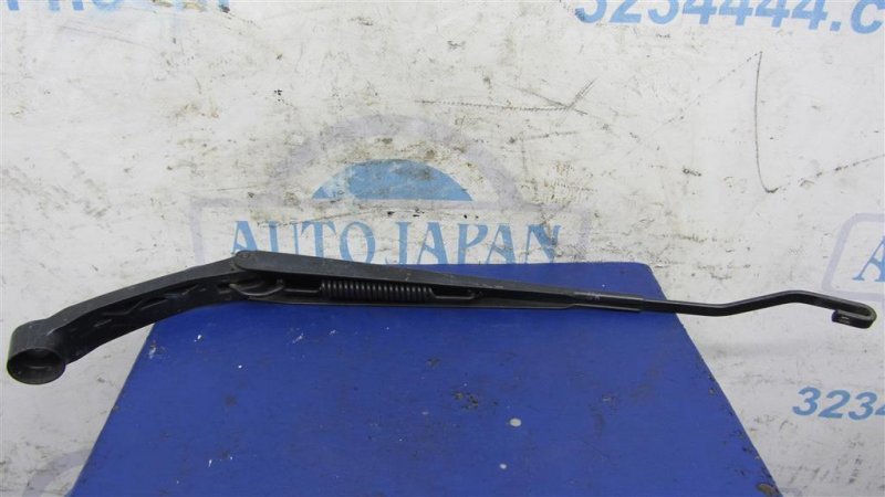 Поводок стеклоочистителя передний левый LEXUS GX470 02-09 Внедорожник 4.7 Поводок стеклоочистителя передний левый LEXUS GX470 02-09 Внедорожник 4.7