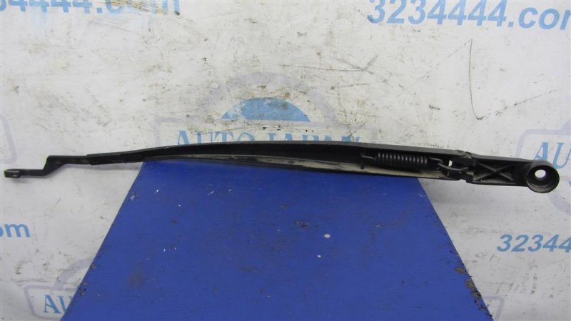 Поводок стеклоочистителя передний правый TOYOTA VENZA 09-16 GGV10 3.5 2GR-FE