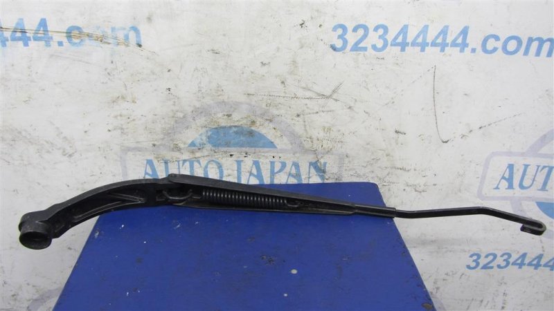 Поводок стеклоочистителя передний правый SUBARU LEGACY 09-15 BM Седан 2.5 EJ253