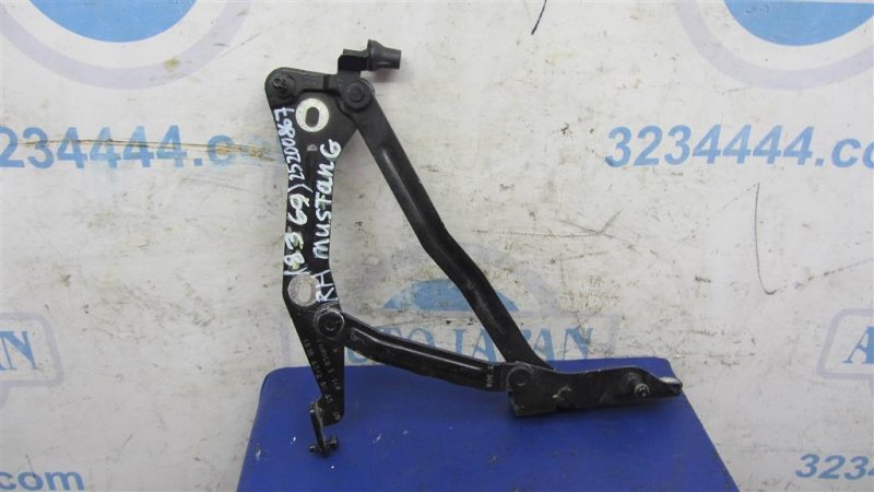 Запчасть петля крышки багажника правая FORD MUSTANG 15- 2015 COUPE 2.3 C23HD0D FR3Z-6342700-A Б/У Петля крышки багажника правая FORD MUSTANG 15- 2015 COUPE 2.3 C23HD0D FR3Z-6342700-A Б/У