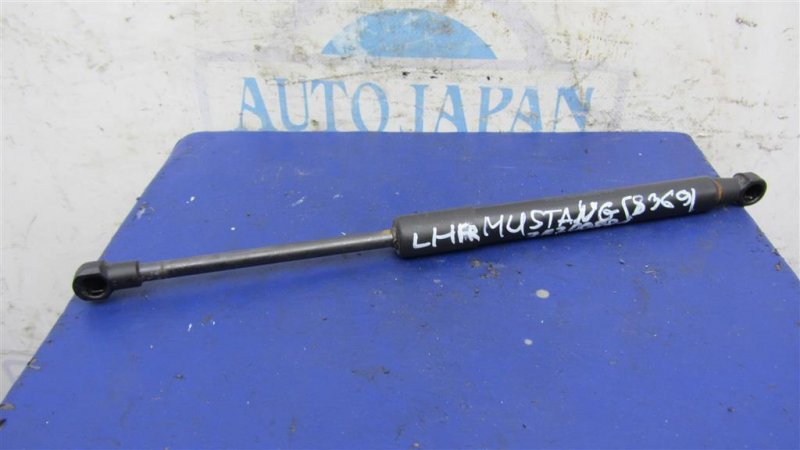 Запчасть амортизатор крышки багажника FORD MUSTANG 15- 2015 COUPE 2.3 C23HD0D FR3B-63406A10-AA Б/У Амортизатор крышки багажника FORD MUSTANG 15- 2015 COUPE 2.3 C23HD0D FR3B-63406A10-AA Б/У