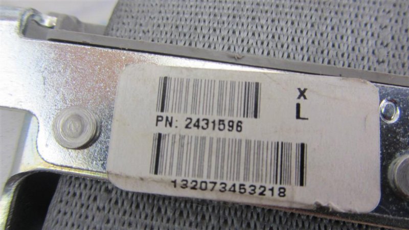 Ремень безопасности передний левый SIENNA 11-16 2013 GSL30 3.5 2GR-FE Ремень безопасности передний левый SIENNA 11-16 2013 GSL30 3.5 2GR-FE