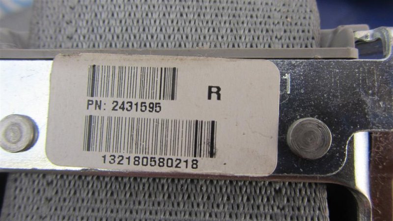 Ремень безопасности передний правый SIENNA 11-16 2013 GSL30 3.5 2GR-FE