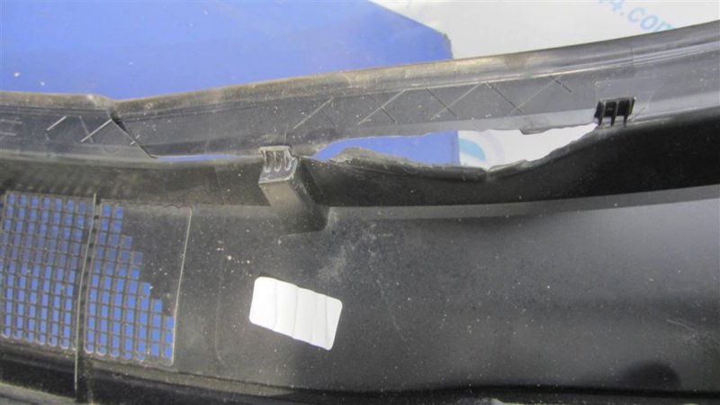 Пластик под лобовое стекло / Жабо MDX (YD3) 13-21 YD3