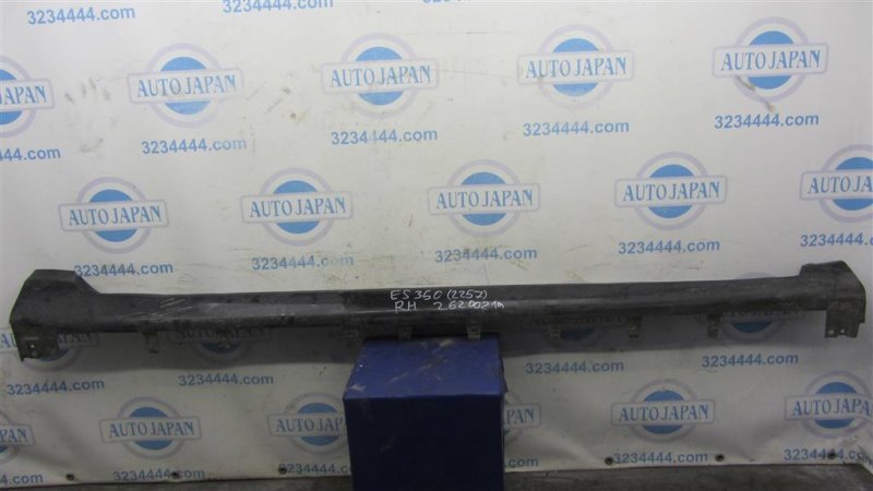 Накладка порога наружная правая LEXUS ES350 06-12 75851-33904-A1 Б/У