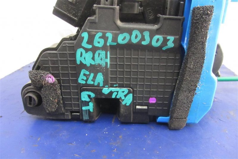 Замок двери задний правый ELANTRA MD 10-15