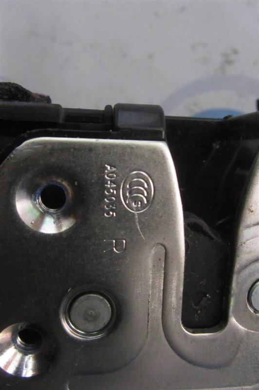 Замок двери задний правый ELANTRA MD 10-15