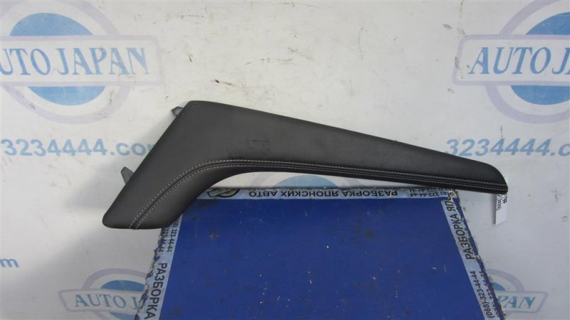 Подлокотник правый INFINITI Q60 16-20 2018 COUPE 3.0 VR30DDTT 68211-5CB0A Б/У