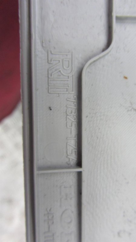 Накладка торпедо правая MDX (YD3) 13-21 YD3 Накладка торпедо правая MDX (YD3) 13-21 YD3