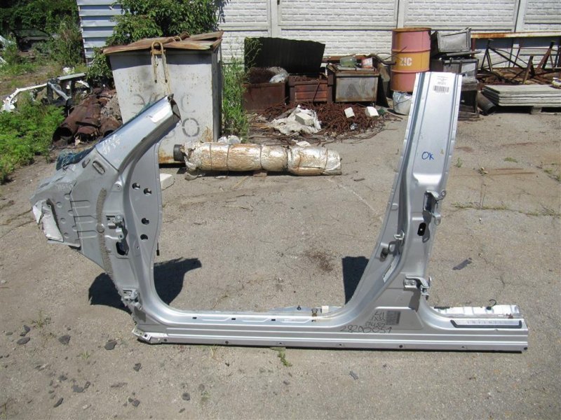Стойка кузова средняя левая INFINITI QX60/JX35 12-20 2012 Внедорожник 3.5 76033-9NA0A Б/У