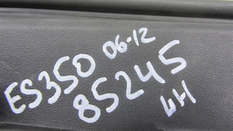 Накладка крыла переднего внутренняя левая ES350 06-12