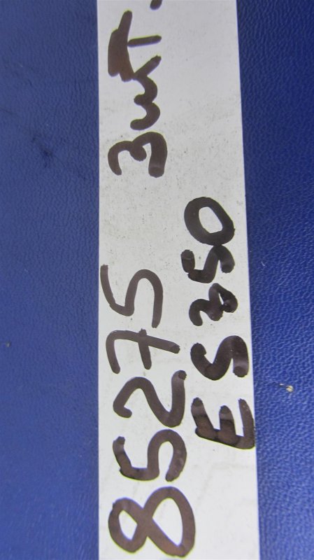 Уплотнитель двери ES350 06-12