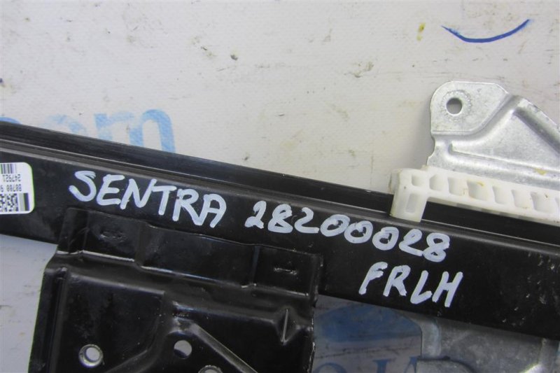 Стеклоподъемник передний правый SENTRA B17 12-21 2016 Седан 1.8