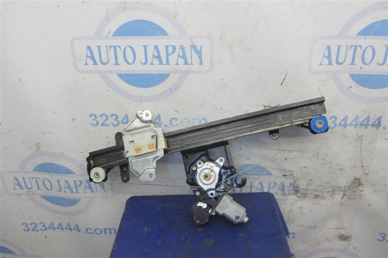 Стеклоподъемник передний правый SENTRA B17 12-21 2016 Седан 1.8