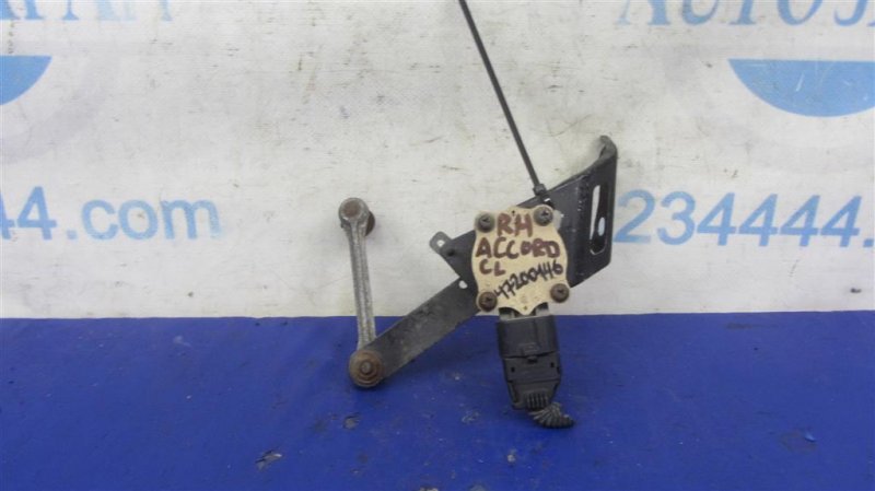 Датчик положения кузова HONDA ACCORD CL7 / TSX 03-08 33146-SEA-G01 Б/У