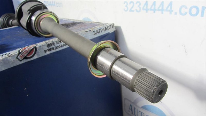 Привод передний правый CAMRY 40 06-11 Привод передний правый CAMRY 40 06-11