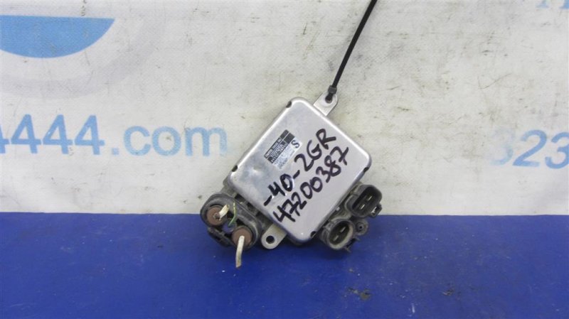 Запчасть блок управления вентилятором радиатора LEXUS ES350 06-12 89257-30050 Б/У Блок управления вентилятором радиатора LEXUS ES350 06-12 89257-30050 Б/У