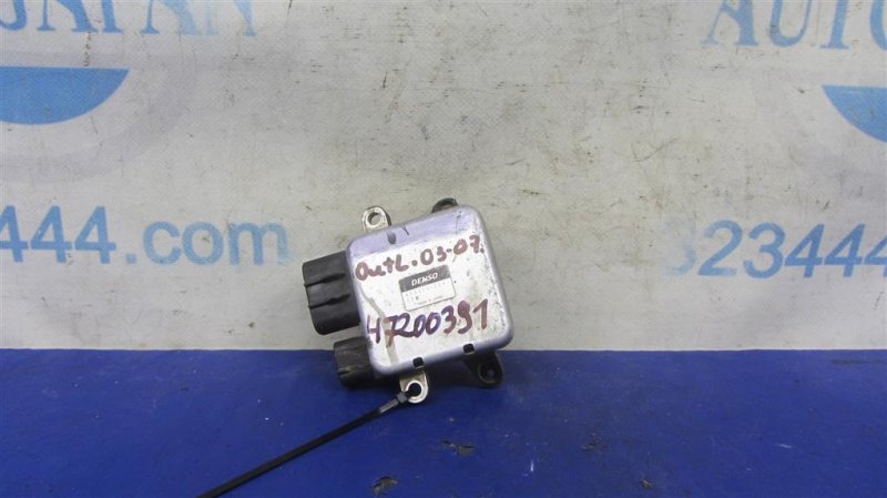 Блок управления вентилятором радиатора MITSUBISHI OUTLANDER 03-07 499300-3041 Б/У