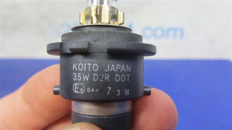 Лампа ксенон TOYOTA