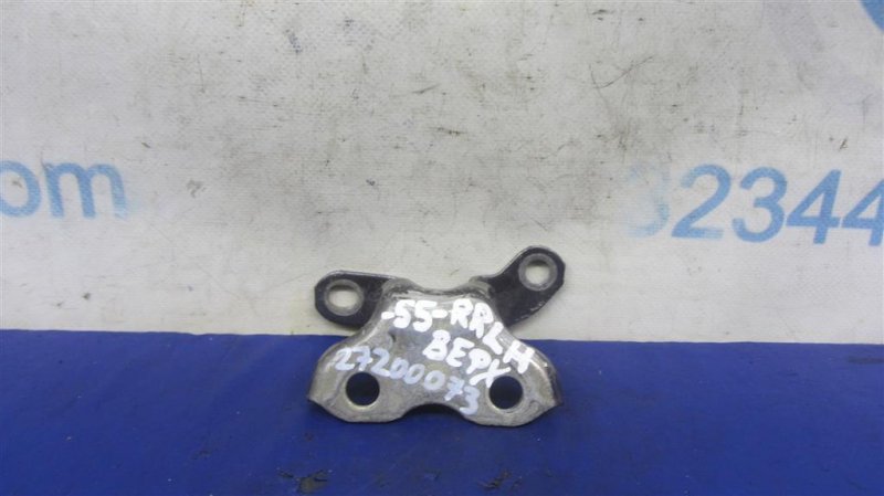 Запчасть петля двери верхняя задняя левая TOYOTA CAMRY 55 14-17 68760-0D061 Б/У Петля двери верхняя задняя левая TOYOTA CAMRY 55 14-17 68760-0D061 Б/У