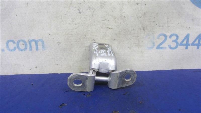 Петля двери верхняя передняя правая TOYOTA CAMRY 55 14-17 Петля двери верхняя передняя правая TOYOTA CAMRY 55 14-17