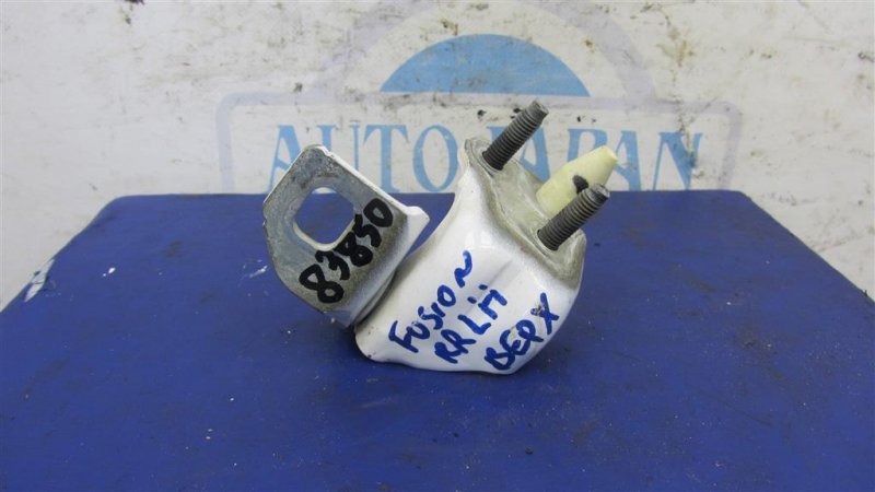 Петля двери верхняя задняя левая FORD FUSION 14- BB5Z-782680-1A Б/У