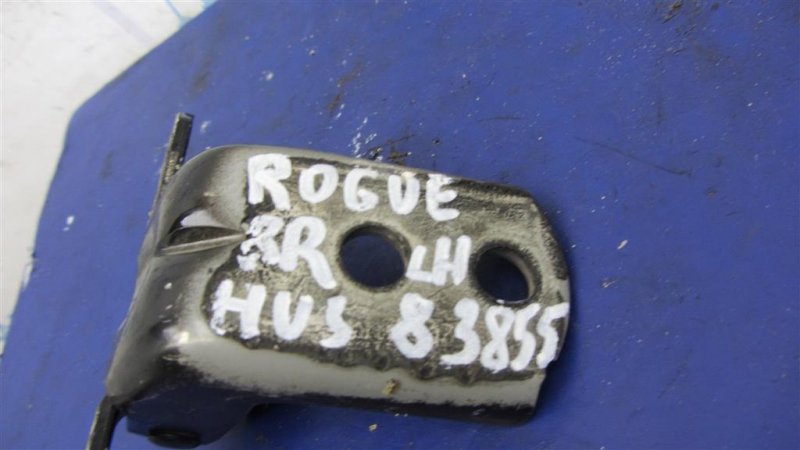 Петля двери нижняя задняя левая X-TRAIL/ROGUE T32 13-20 Петля двери нижняя задняя левая X-TRAIL/ROGUE T32 13-20