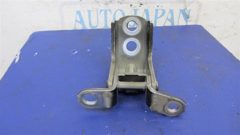 Петля двери нижняя задняя левая NISSAN X-TRAIL/ROGUE T32 13-20 Петля двери нижняя задняя левая NISSAN X-TRAIL/ROGUE T32 13-20