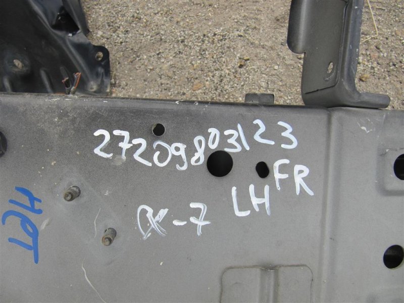 Четверть кузова передняя левый CX-7 06-12 Четверть кузова передняя левый CX-7 06-12