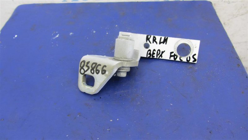 Запчасть петля двери верхняя задняя левая FORD FOCUS 10-18 1879656 Б/У Петля двери верхняя задняя левая FORD FOCUS 10-18 1879656 Б/У