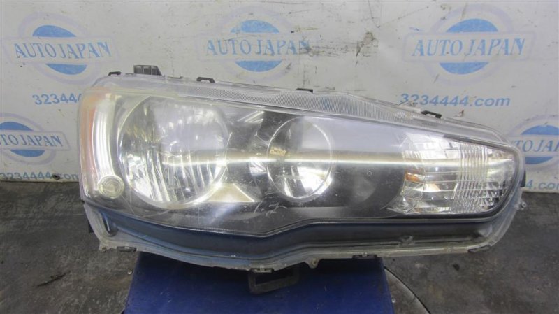 Фара передняя правая MITSUBISHI LANCER X 10 07-15 8301B076 Б/У