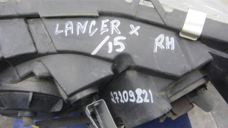 Фара передняя правая LANCER X 10 07-15