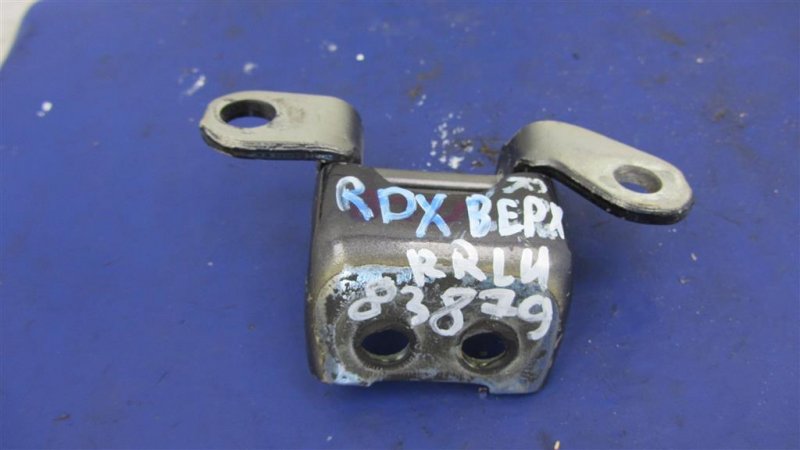 Запчасть петля двери верхняя задняя левая ACURA RDX 12-19 67950-SNE-A01ZZ Б/У Петля двери верхняя задняя левая ACURA RDX 12-19 67950-SNE-A01ZZ Б/У