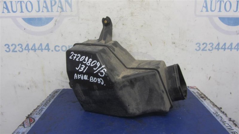 Резонатор воздушного фильтра NISSAN TEANA J31 03-07 16585-9Y500 Б/У